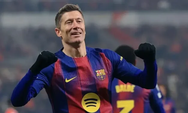 Masa Depan Robert Lewandowski Di Barcelona Di Ujung Tanduk