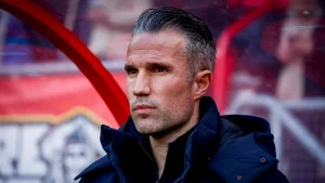 Robin Van Persie Hadapi Tantangan Berat Di Feyenoord
