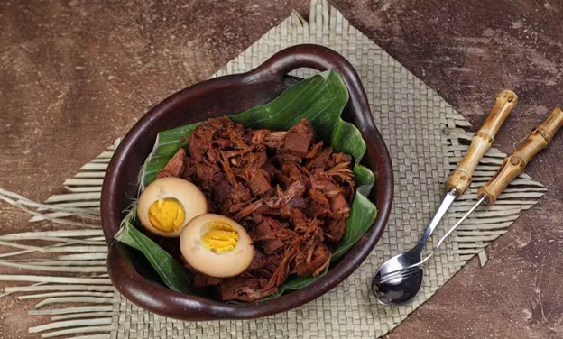 Gudeg Nangka: Kuliner Khas Yogyakarta Yang Legendaris