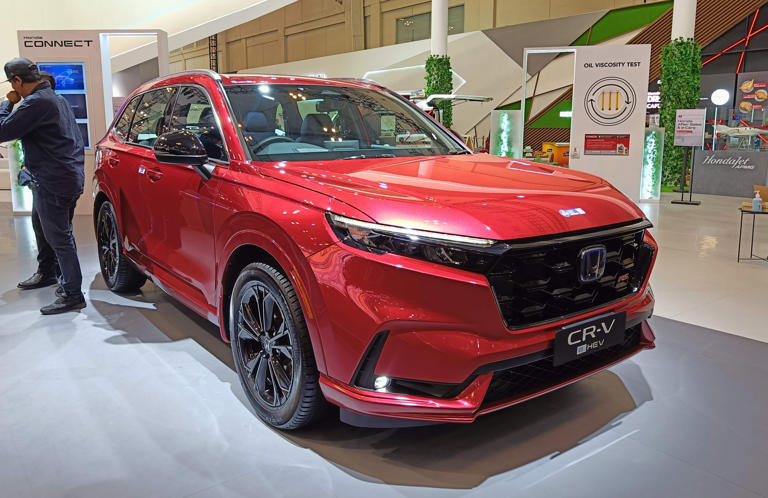 SUV Hybrid, Honda CR-V e:HEV 2026 Siap Jadi Andalan Baru
