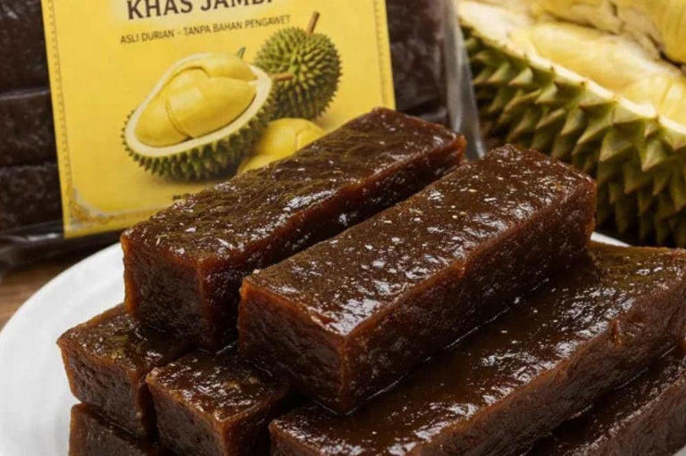 Kuliner Lempok Durian: Manisan Khas Legit Dari Raja Buah