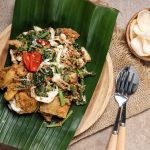 Lotek Khas Sunda, Kuliner Tradisional & Siraman Bumbu Kacang