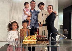 Akhirnya Menikah! Perjalanan Cinta Ronaldo Dan Georgina
