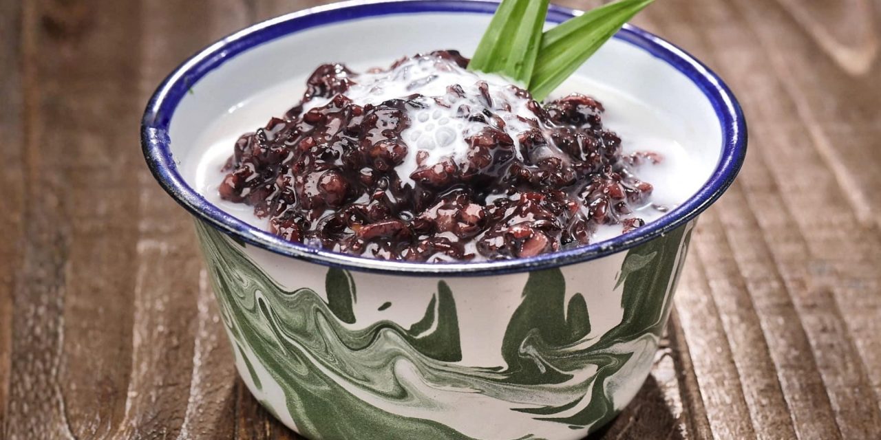 Manis Legit! Bubur Pulut Hitam, Kuliner Tradisional Bikin Nagih