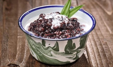 Manis Legit! Bubur Pulut Hitam, Kuliner Tradisional Bikin Nagih