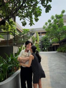 Bikin Gemas! Angga Yunanda & Shenina Kompak Mengasuh Baby